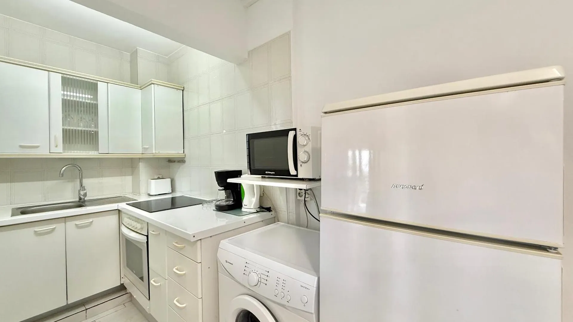 Appartement Lafrenchtouch - Acogedor Apartamento En El Puerto Fuengirola Spanje