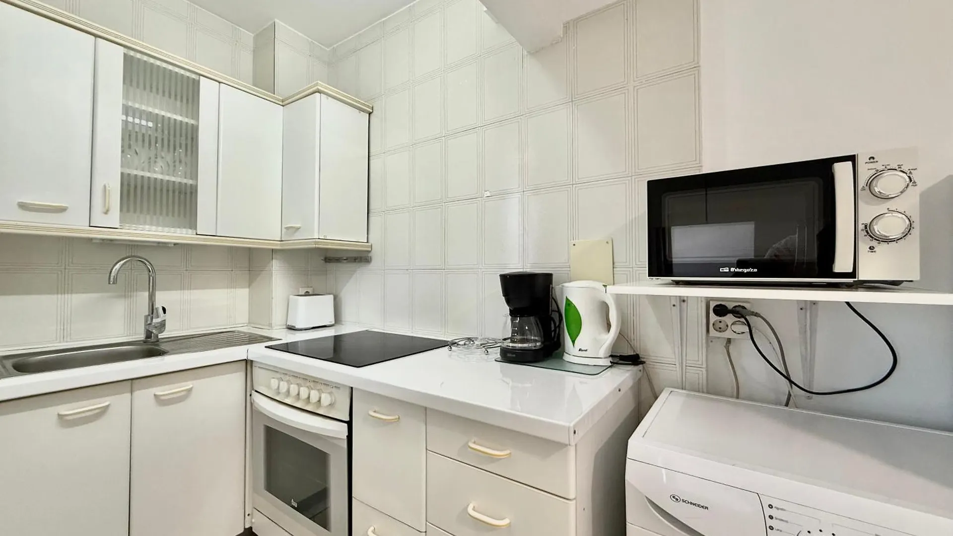 Lafrenchtouch - Acogedor Apartamento En El Puerto Fuengirola